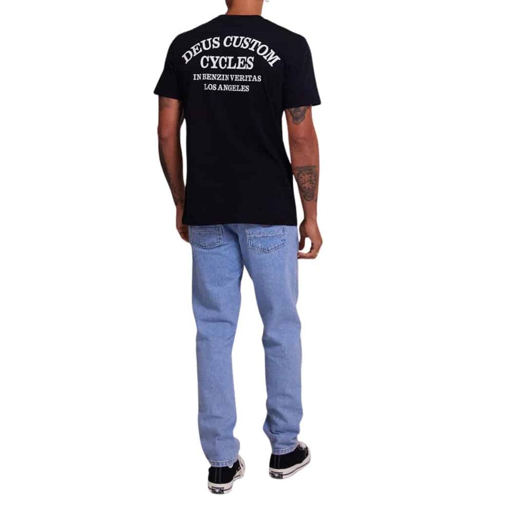 Deus Clutch Tee Black