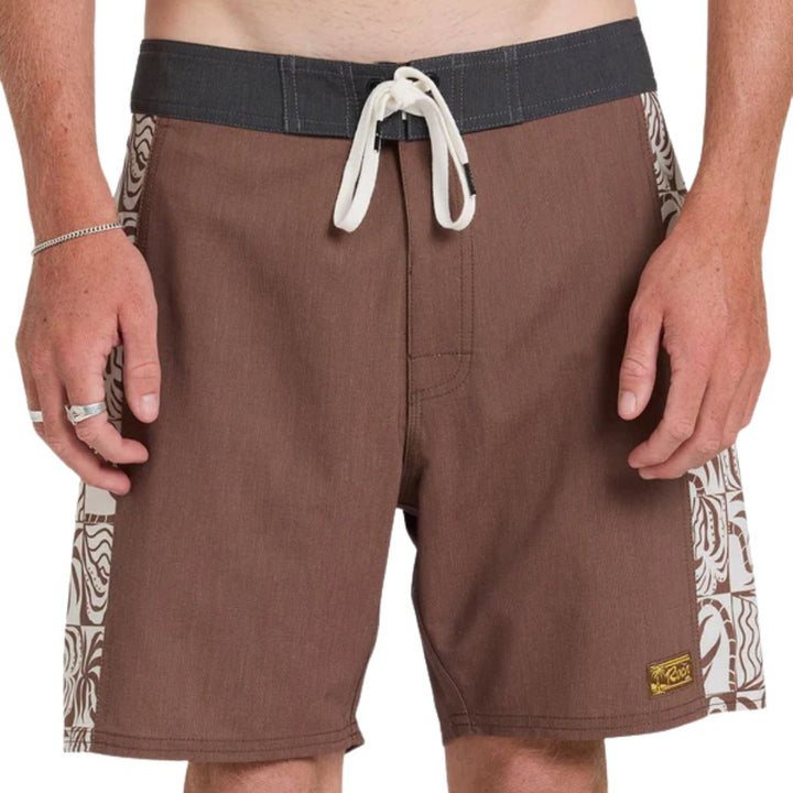 RVCA Exotica Trunk 17 Earth