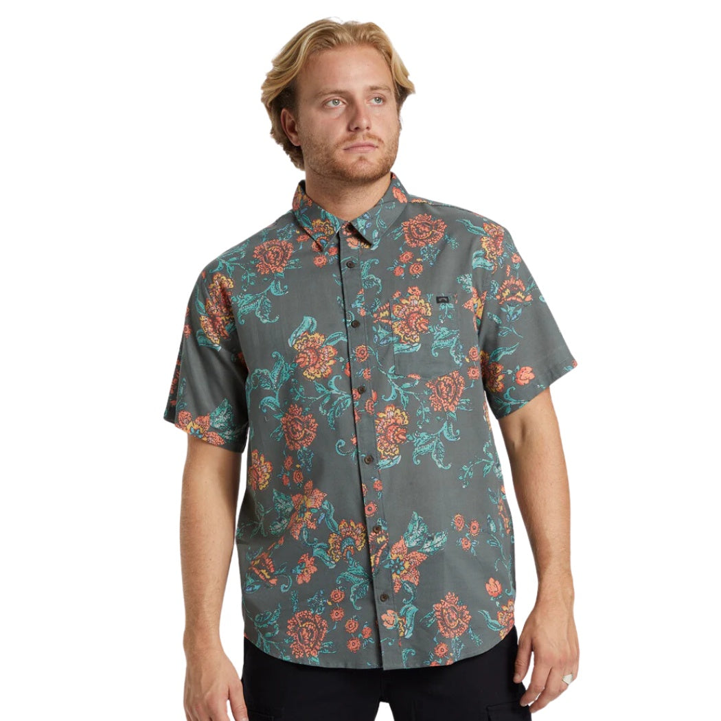 Billabong Sundays Short Sleeve Shirt Forest Green