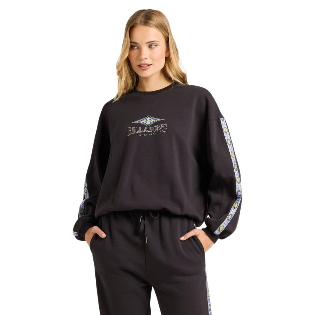 Billabong Swipe Right Kendall Crew Off Black