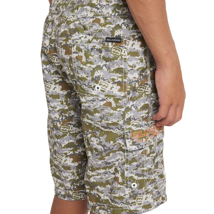 Billabong Boys Throw On Camo