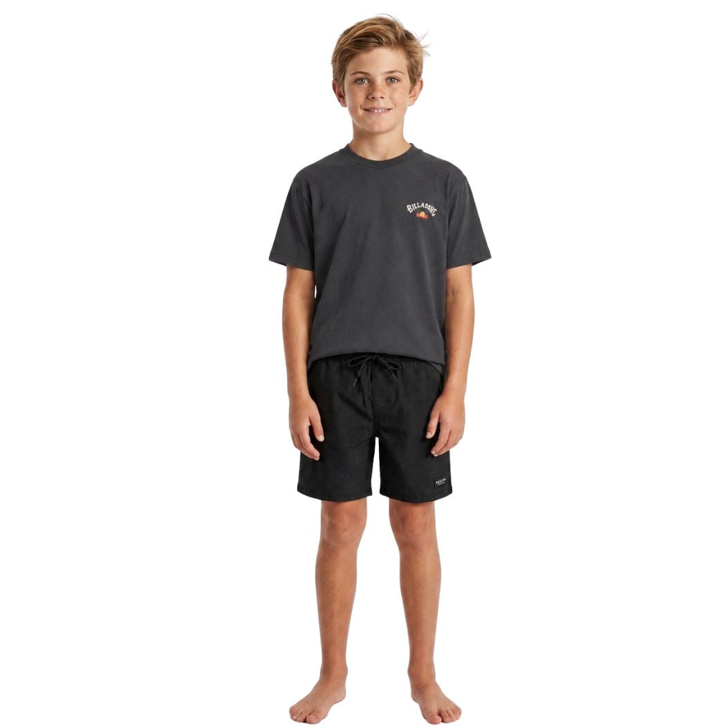 Billabong Groms Otis Flag Arch Tee Charcoal