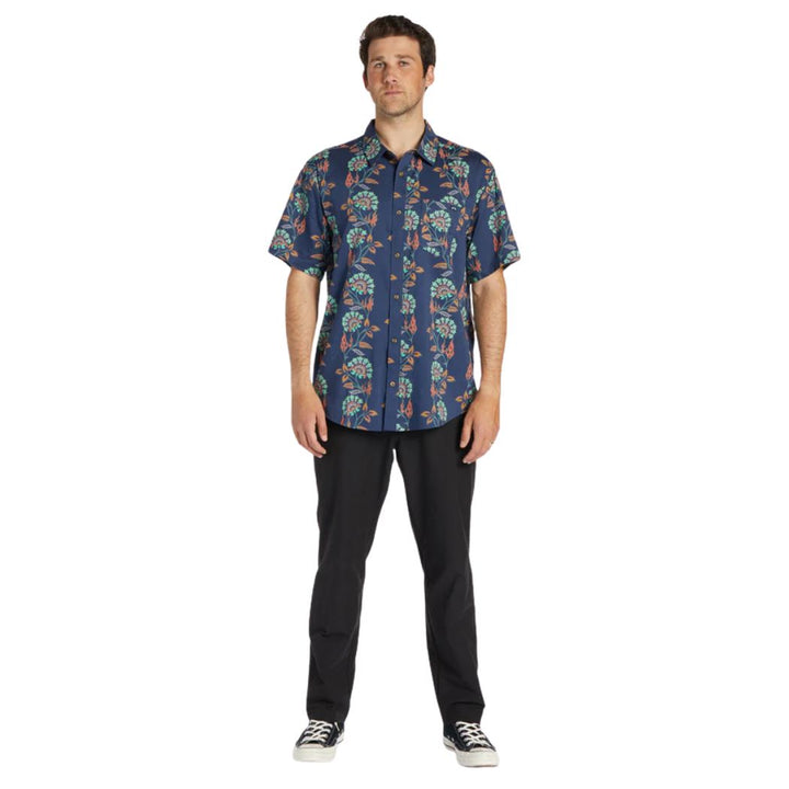 Billabong Sundays Short Sleeve Shirt Dark Blue