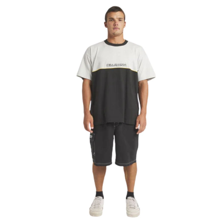 Billabong Throw On 21" Boardshort Black