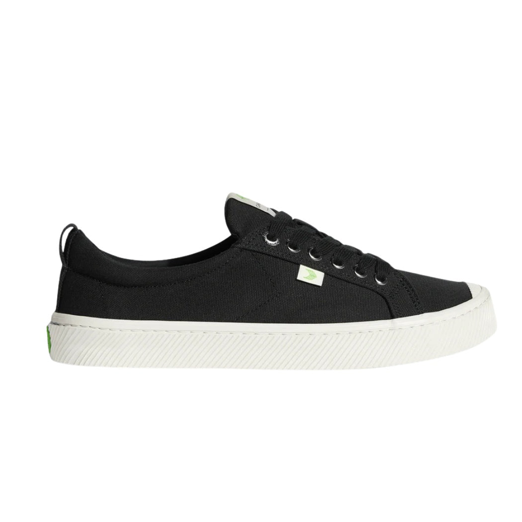 Cariuma OCA Low Canvas Black