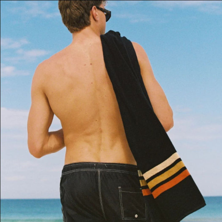 Layday Pontoon Towel Black