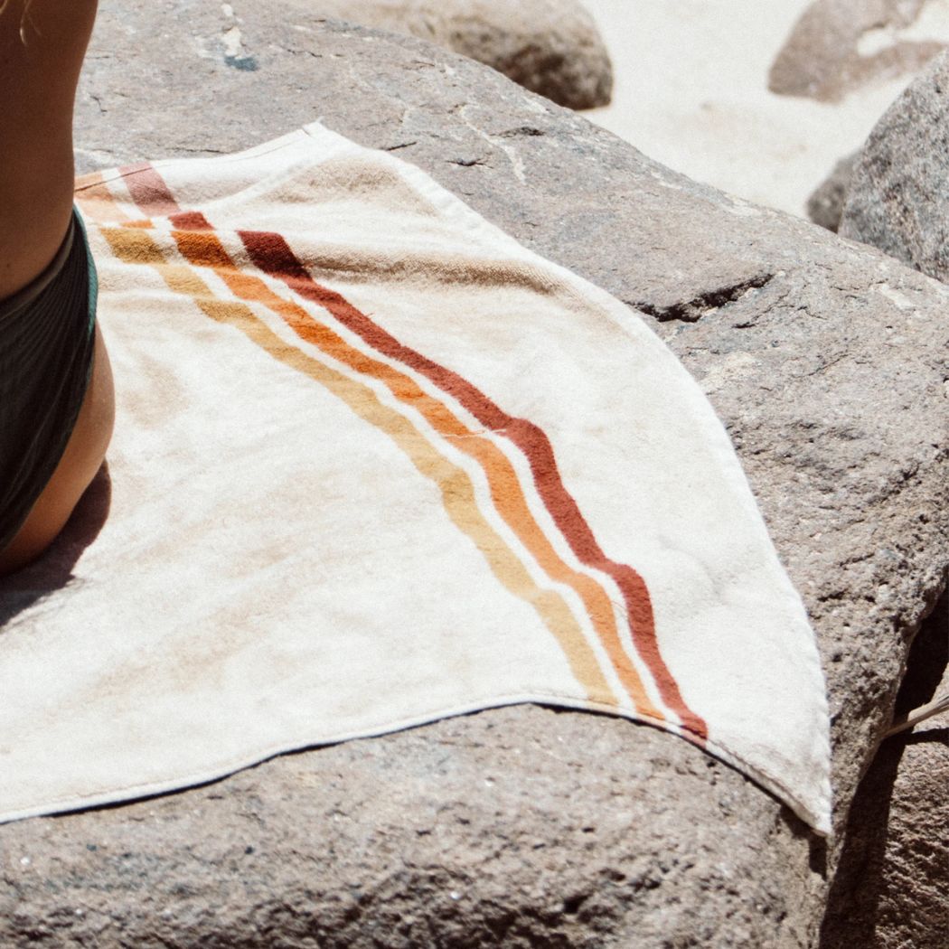 Layday Pontoon Towel Clay