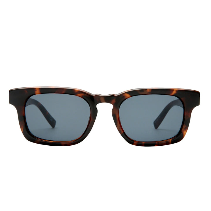 Le Specs Iceberg + Tokyo Tort