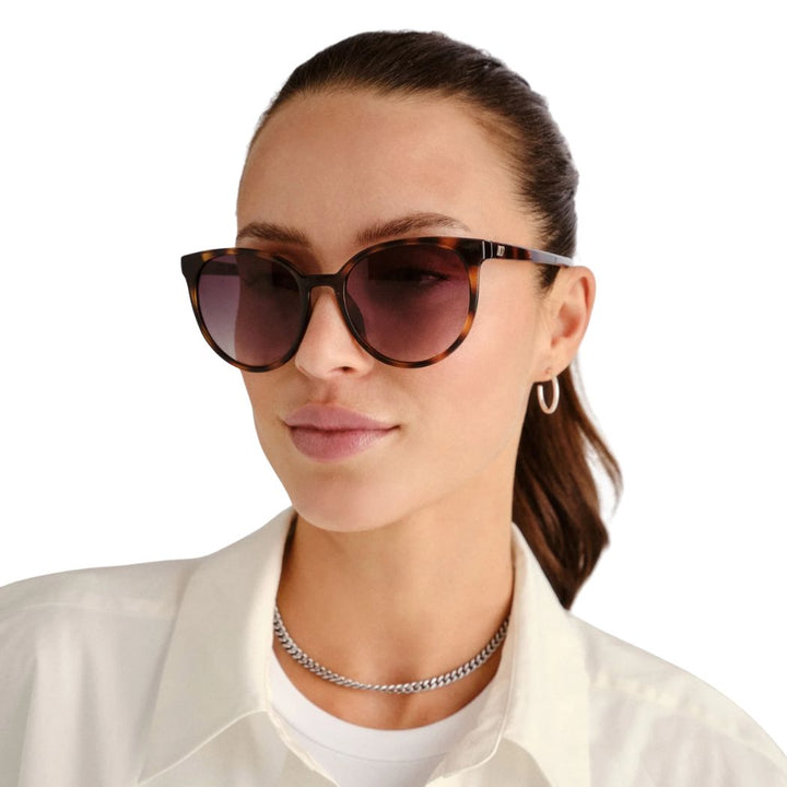 Le Specs Armada Tort