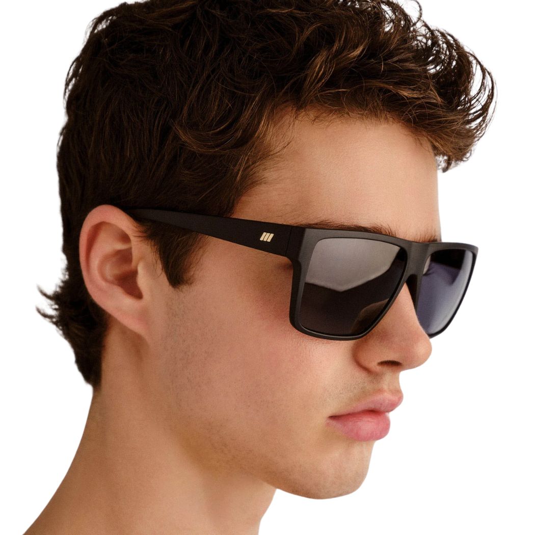 Le Specs Dark Magic Black