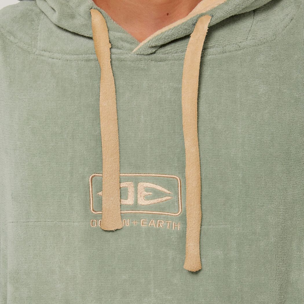 Ocean and Earth Mens Day Break Poncho Sage
