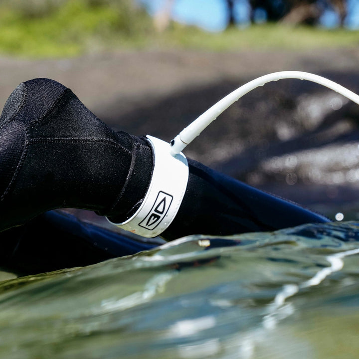 Ocean and Earth Slimline Ultra Pro Comp ONE XT 6 0 Leash