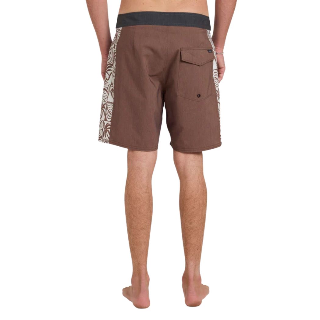 RVCA Exotica Trunk 17 Earth