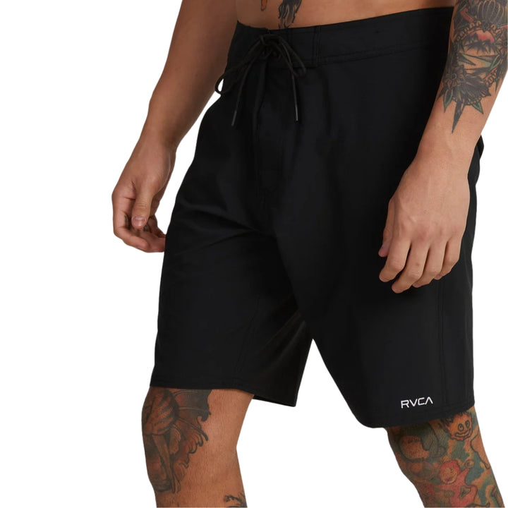 RVCA VA Trunk Solid Black