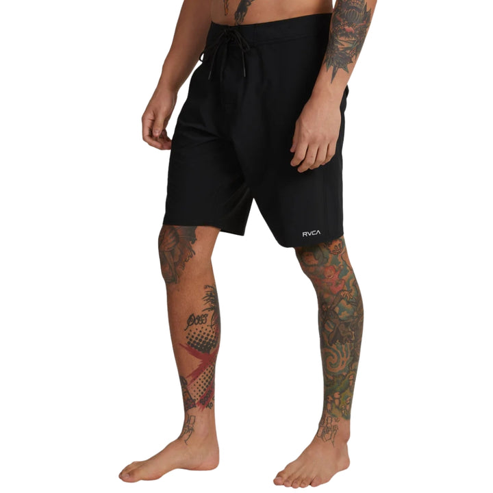 RVCA VA Trunk Solid Black