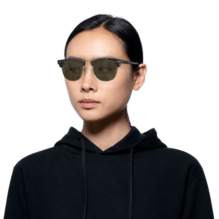 Ray Ban RB3016 Clubmaster Black On Arista G15 Green 