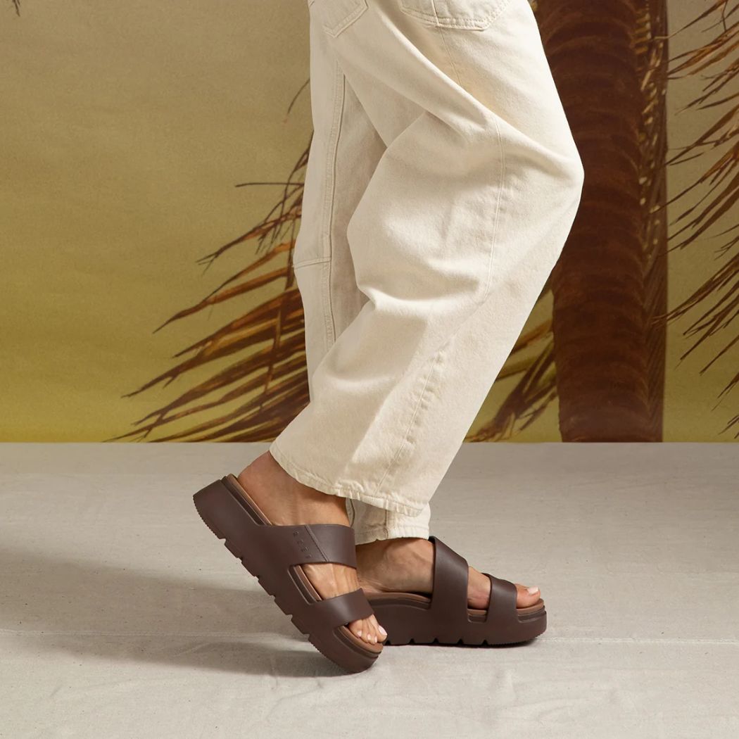Reef Cali Solana Slide Chocolate