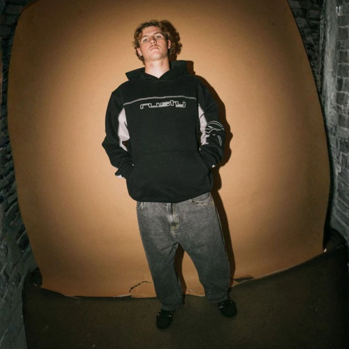 Rusty Titan Fleece Hoodie Black