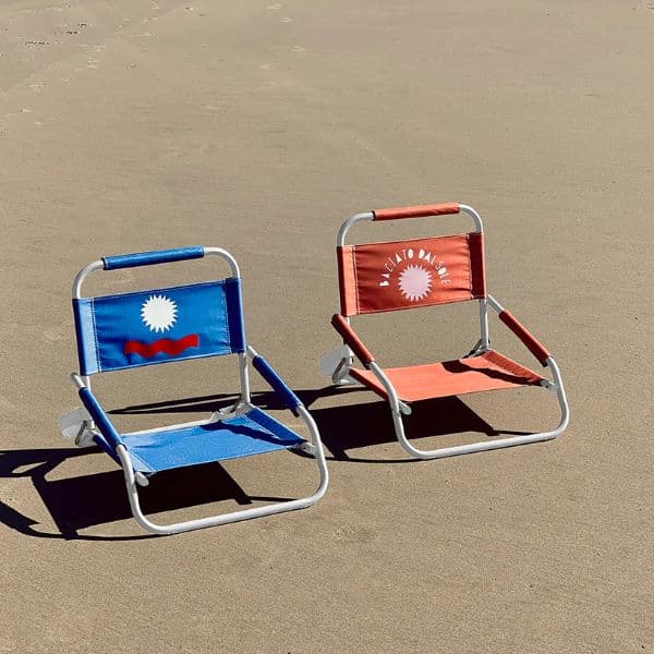 sunnylife-beach-chair-deep-blue-5-jpg