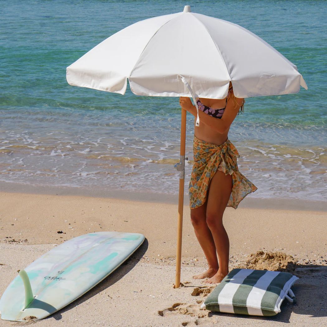 Sunnylife Luxe Beach Umbrella Cream