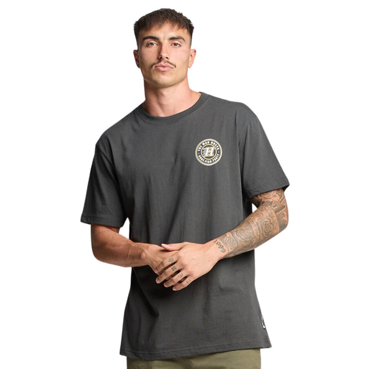 The Mad Hueys H Series Tee Vintage Black