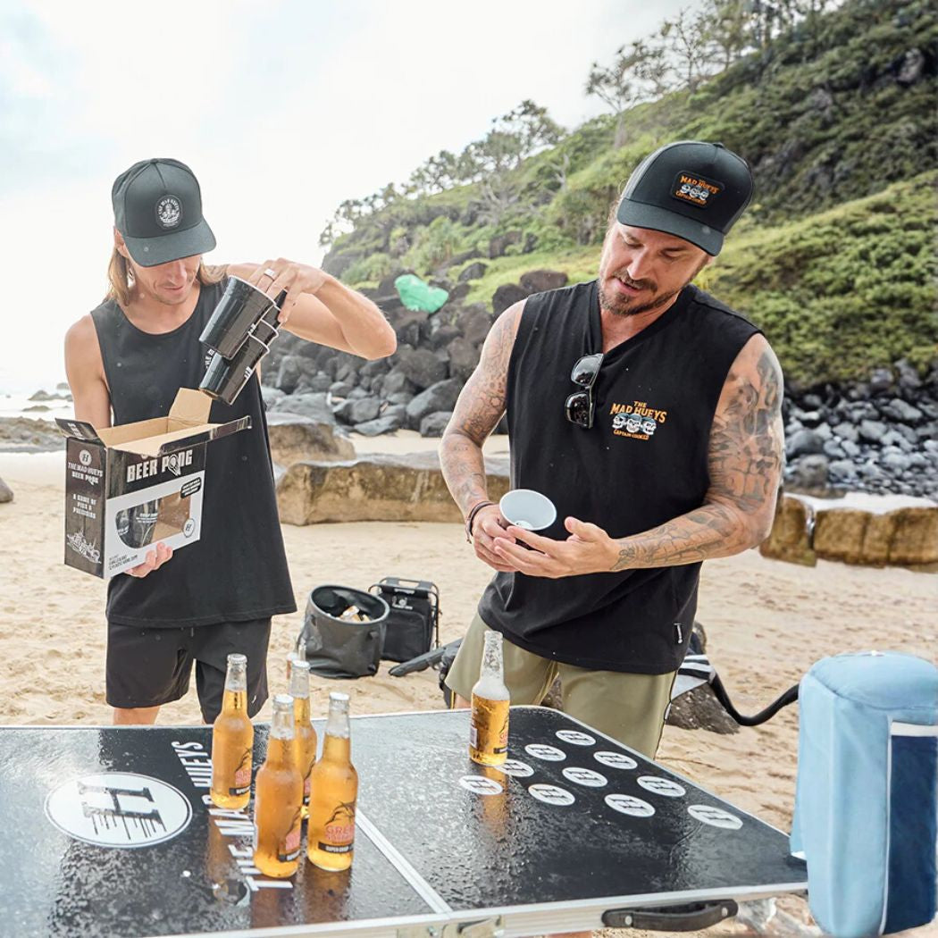 The Mad Hueys Beer Pong Black