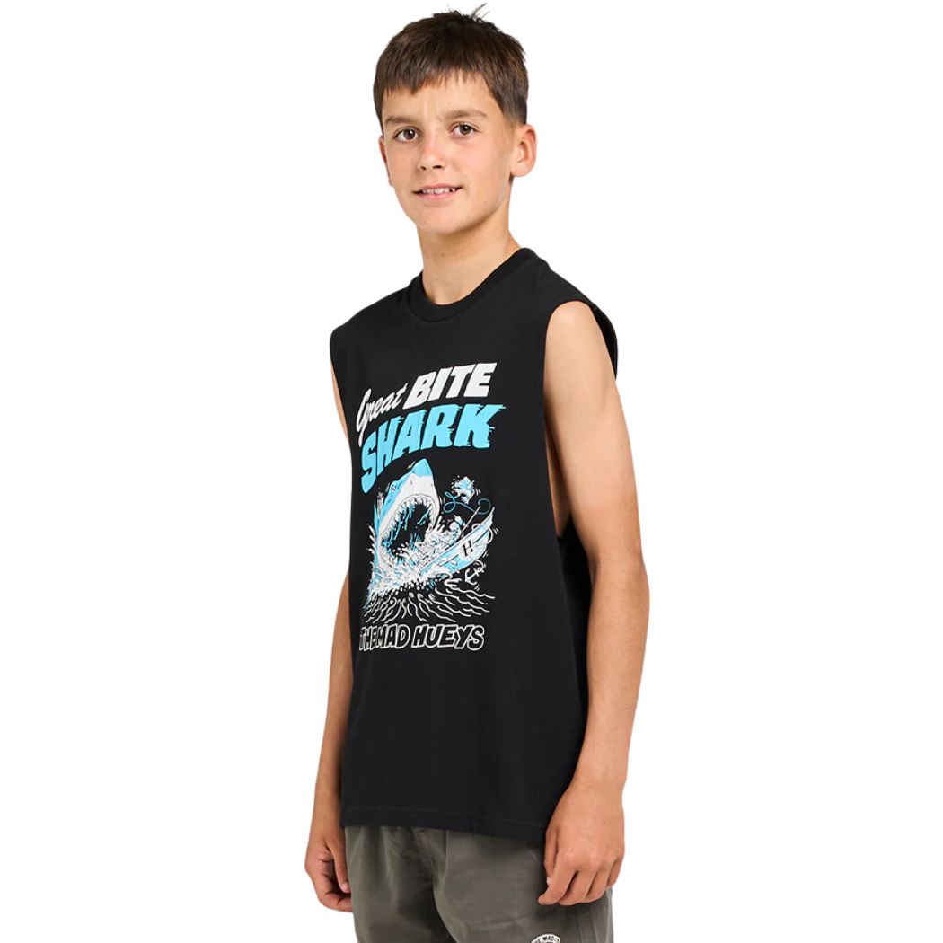 The Mad Hueys Great Shark Bite Youth Muscle Black